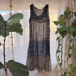 Vintage circa 1970s hippie India dress in perfect condition🌺